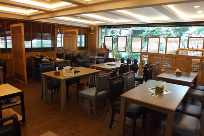 アリランの店内の様子